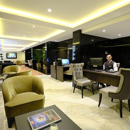 Crowne Plaza Kuwait Al Thuraya City By Ihg Kuwait City Bagian luar foto
