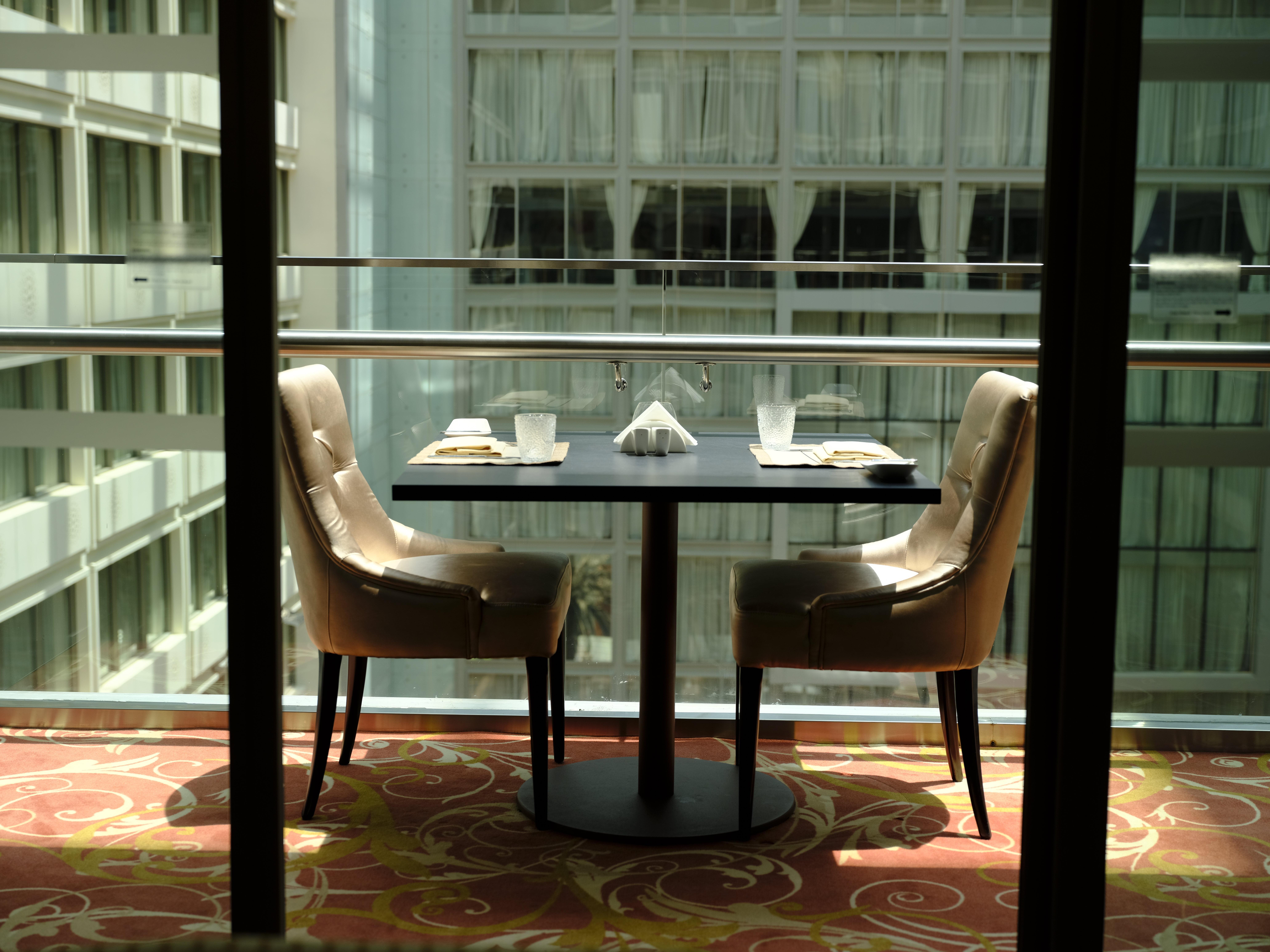 Crowne Plaza Kuwait Al Thuraya City By Ihg Kuwait City Bagian luar foto